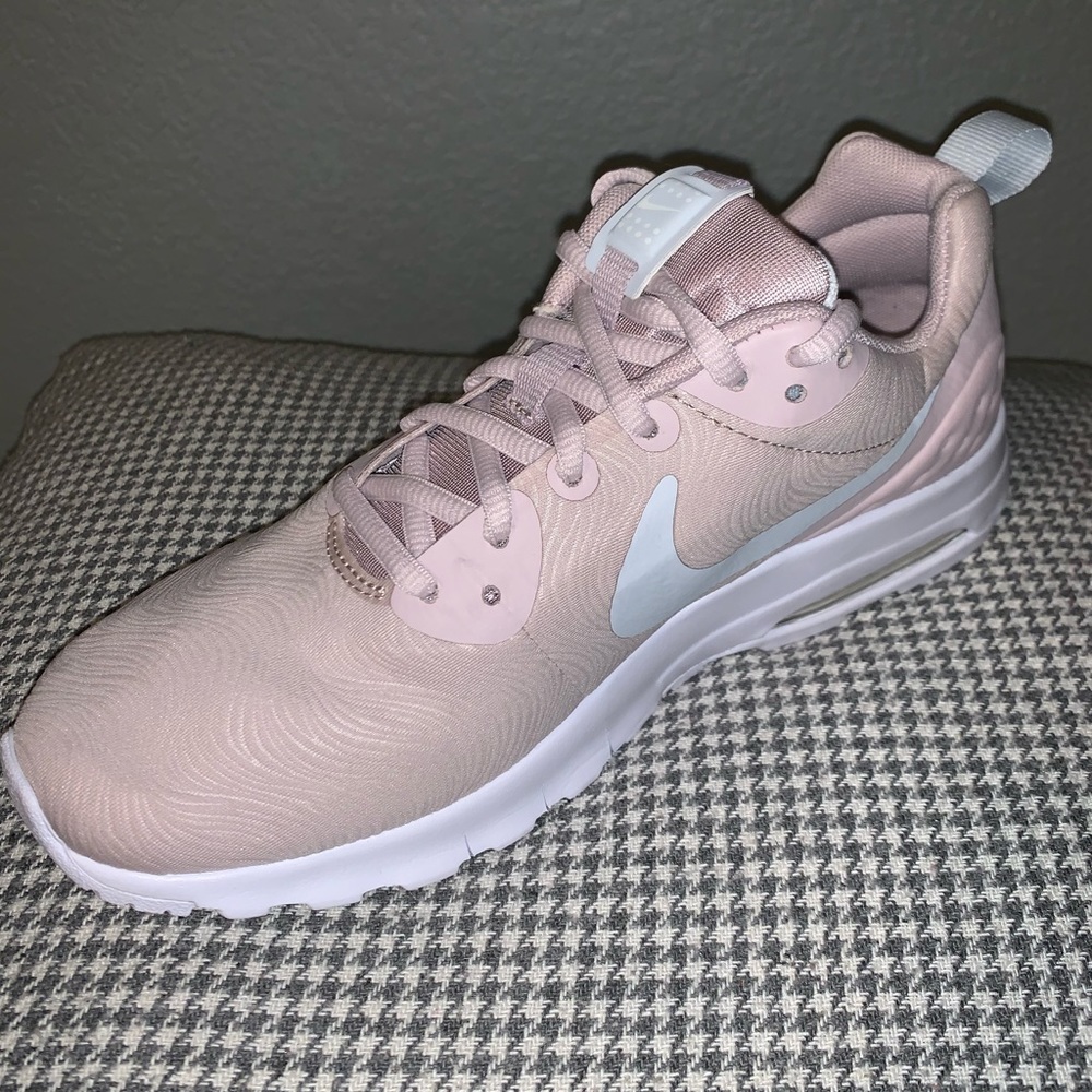 Nike Air Max Motion Lw sneaker